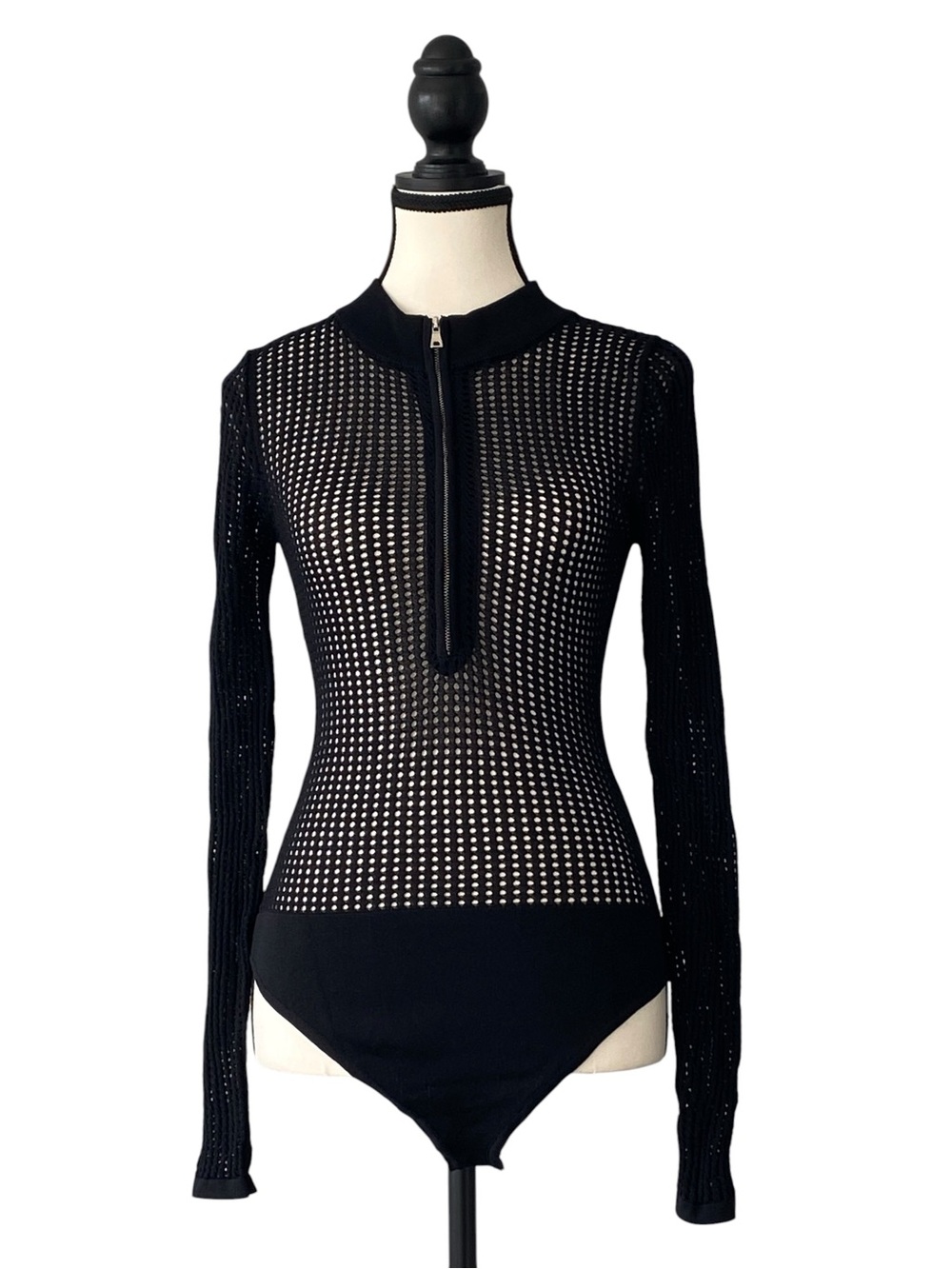 Lili Sidonio Black Long-Sleeve Mesh Zip-Neck Bodysuit Size M